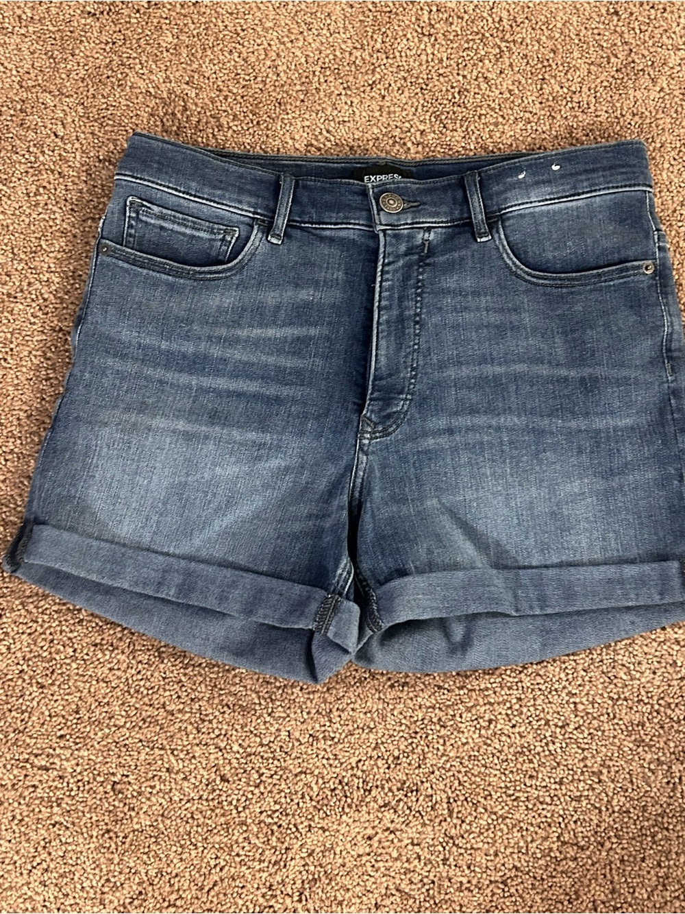 Express Rolled Hem Jean Shorts in Dark Blue Wash